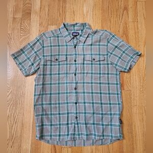 Patagonia Plaid button up shirt Mens Medium 100% organic cotton Blue Brown